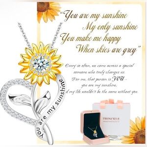 🌻TRINCKLE🌻0.3 CT GRA Moissanite”You Are My Sunshine” Sunflower Necklace/NWT